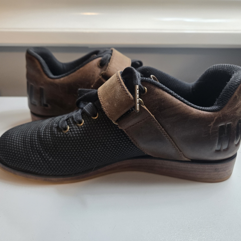 Women's NoBull Leather Lifters